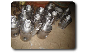 PISTONS AFTER COMPLETE CASTING PROCESS PISTONS AFTER COMPLETE CASTING PROCESS
